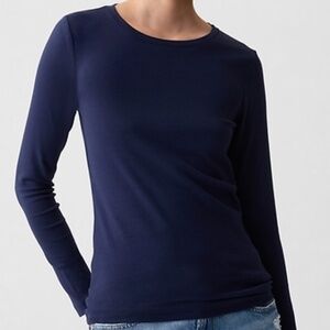 3/$15 Women's Gap Modern T Crew Neck Long Sleeve Navy  M Tall